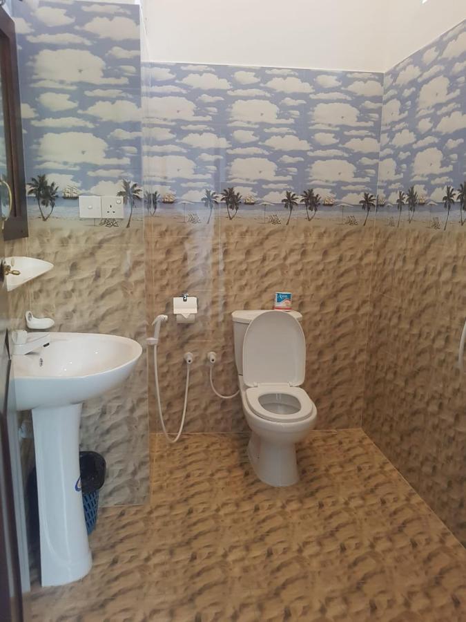 Waves Hiri Hotel ดิคเวลลา ภายนอก รูปภาพ