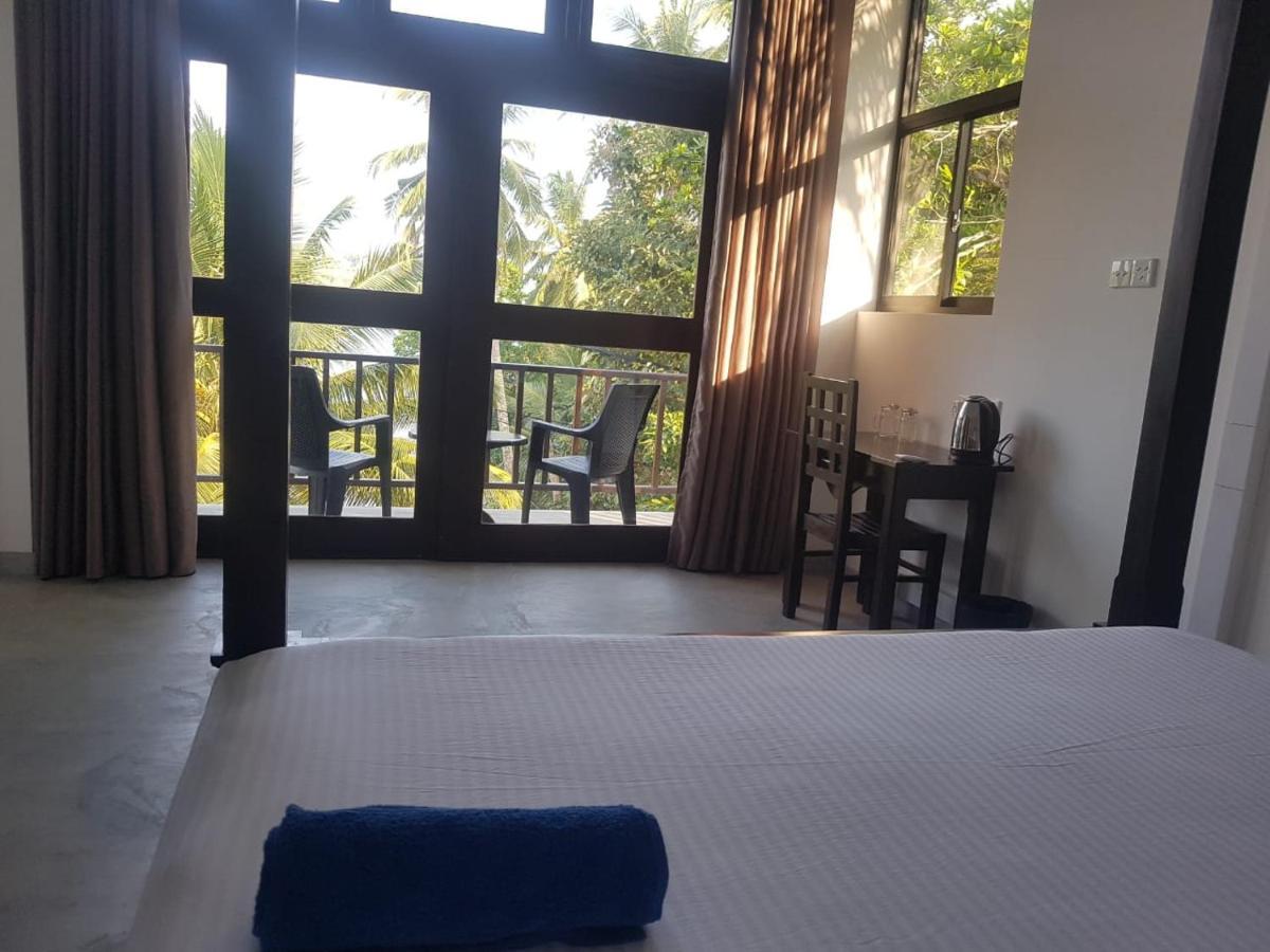Waves Hiri Hotel ดิคเวลลา ภายนอก รูปภาพ